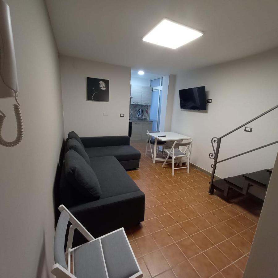Etna Home Catania Bagian luar foto